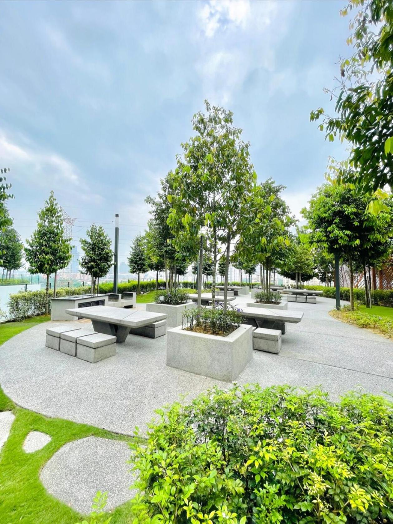 Pangsapuri M Vertica By Seroja Coliving *